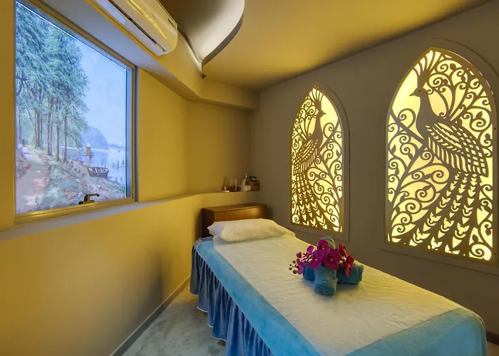 Grand Heights Dubai Hotel Apartments